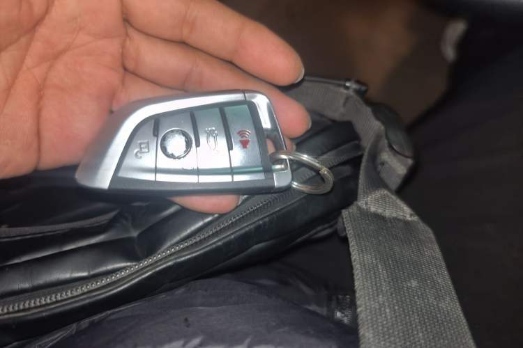 Used BMW 5 Series 2012 523Li Luxury Model
