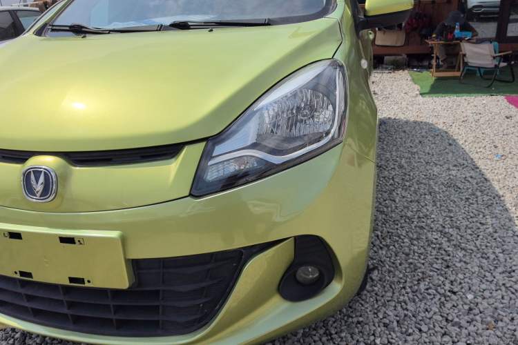 Used CHANGAN Benni 2014 1.4L IMT Luxury Model with Sunroof
