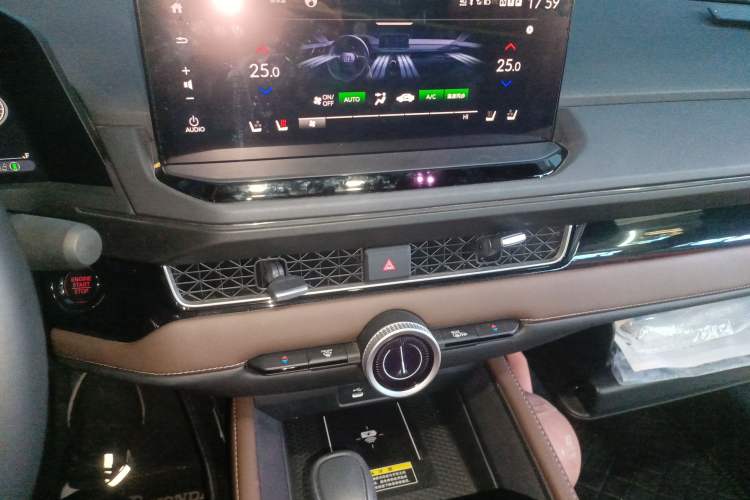 Used Honda Inspire 2023 260TURBO Elite Edition
