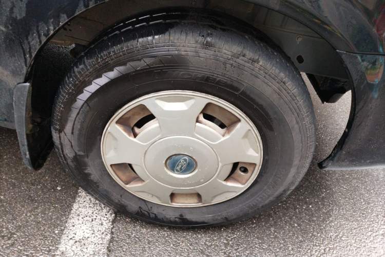 Used Ford Transit Custom 2021 2.2T Automatic Logistics Vehicle Pro Short Wheelbase 6-Seater Mid-Roof China VI Standard