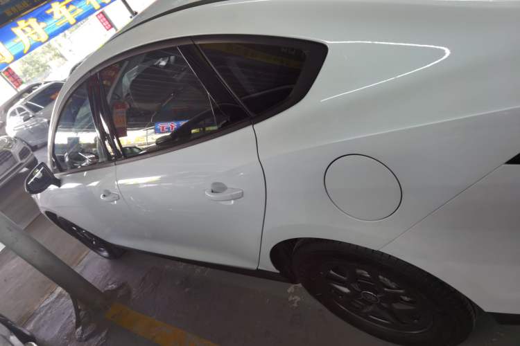 Used BYD Qin PLUS 2025 DM-i Smart Drive 55KM Leading Model
