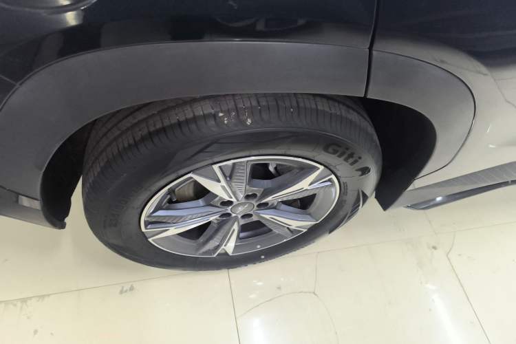 Used JETOUR Dashing 2023 1.5T DCT Starlight Shine Pro Edition
