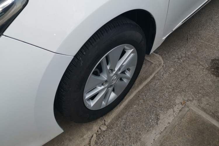 Used Toyota Corolla 2014 1.6L CVT GL-i
