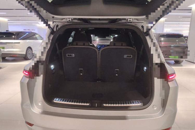 Used Li Auto L9 2022 Max model
