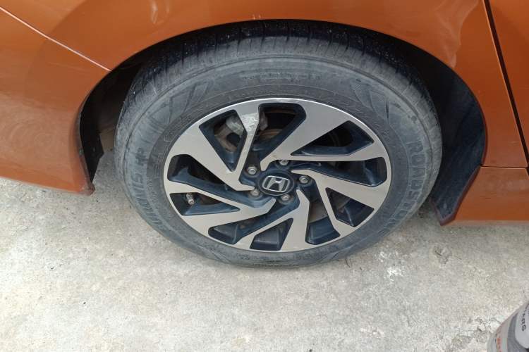 Used Honda Civic 2016 220TURBO CVT Luxury Edition
