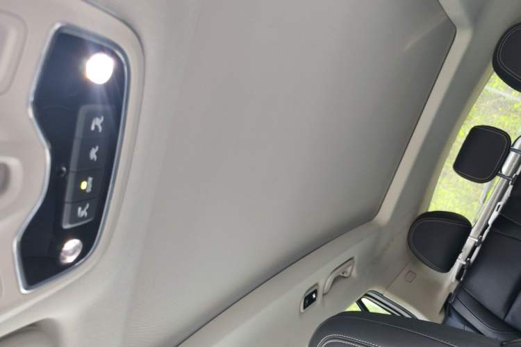 Used Lynk & Co 01 2017 2.0T Two-Wheel Drive Pro Edition
