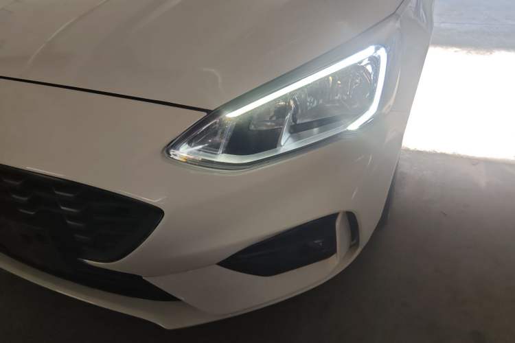 Used Ford Focus 2020 Hatchback 1.5L Automatic Sharp Edition