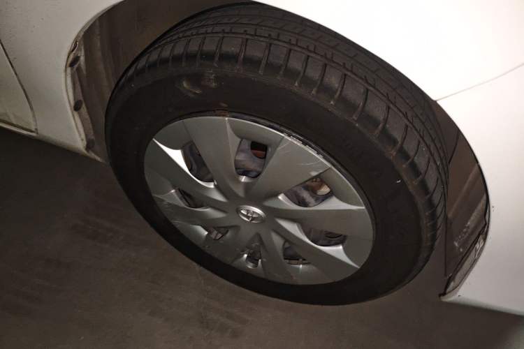 Used Toyota Vios 2017 1.5L CVT Innovation Edition Right Front Wheel Hub