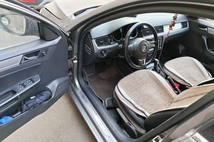 Used Volkswagen Bora 2014 1.6L Automatic Comfort Model