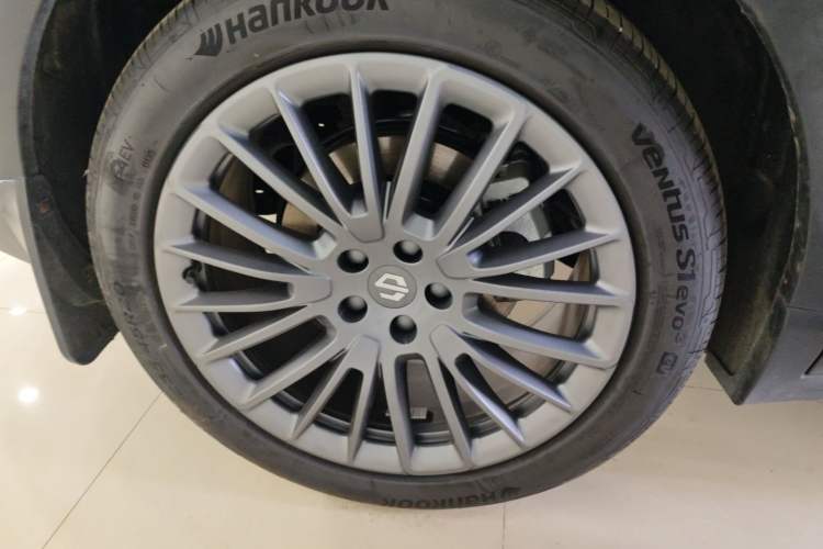 Used Leapmotor C11 2024 All-Electric 580 Luxury Edition
