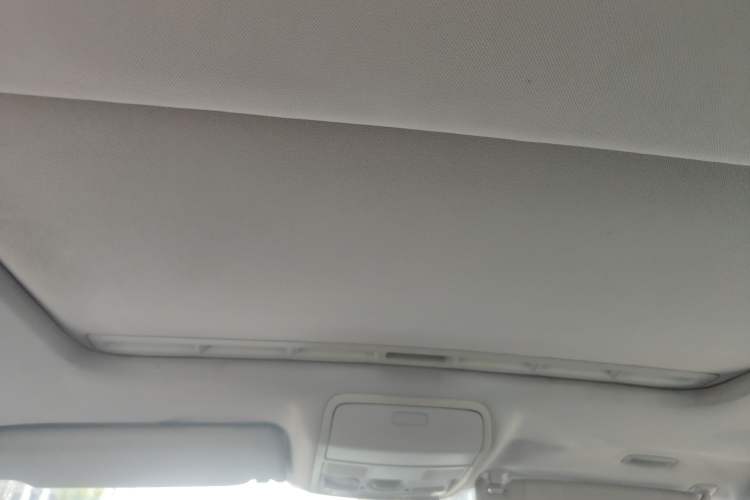 Used Volkswagen Golf 2012 1.6 Manual Comfort Edition Headliner