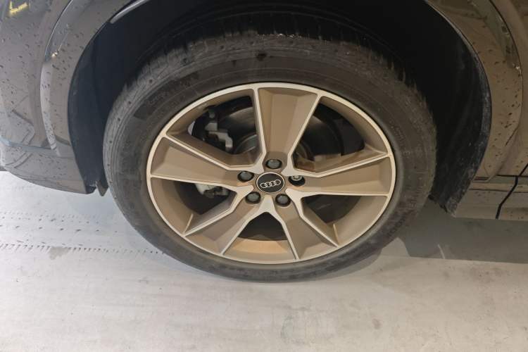 Used Audi Q2L 2024 35TFSI Fashionable and Dynamic Edition
