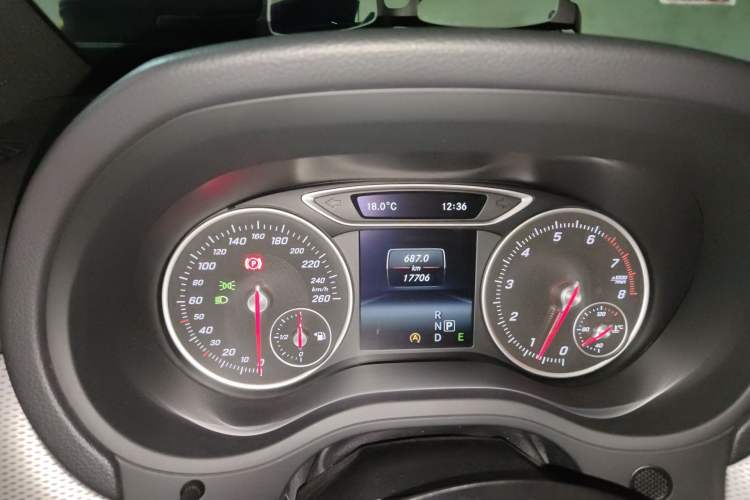 Used Mercedes-Benz B-Class 2015 B 200 Sport Edition Instrument Cluster