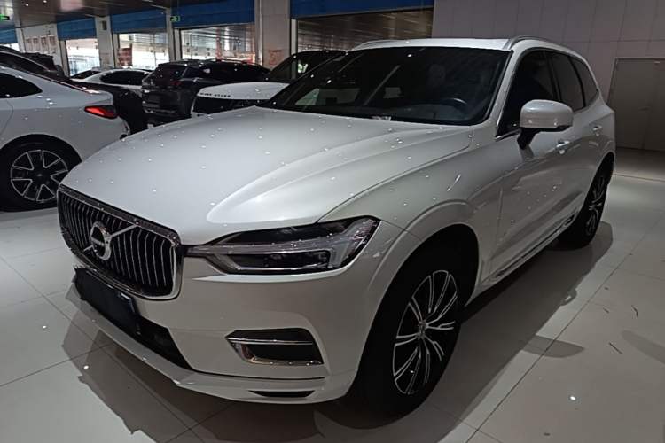 Used Volvo XC60 2021 T5 4x4 Smart Luxury Edition