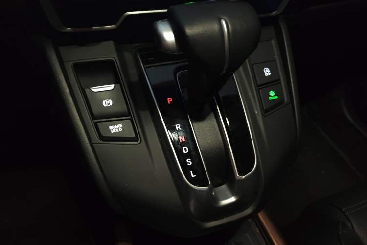 Used Honda CR-V 2021 240TURBO CVT 2WD Fashion Edition
