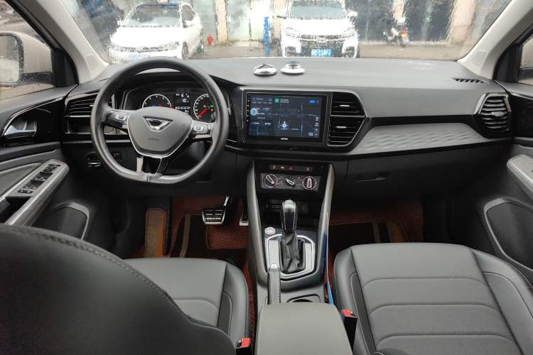 Used Jetta VS5 2019 280TSI Automatic Enjoyment Model
