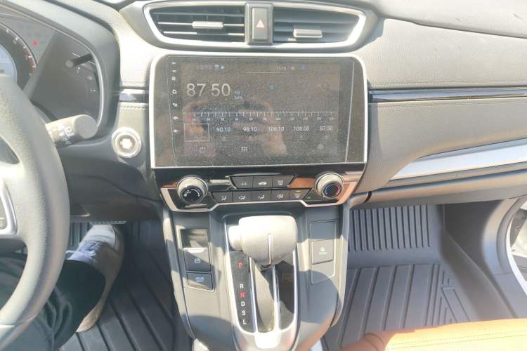 Used Honda CR-V 2019 240TURBO CVT 2WD Comfort Version China VI Emission Standard Audio And AC Panel