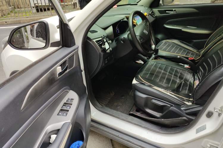 Used CHANGAN CS35 2017 1.6L Automatic Luxury Model