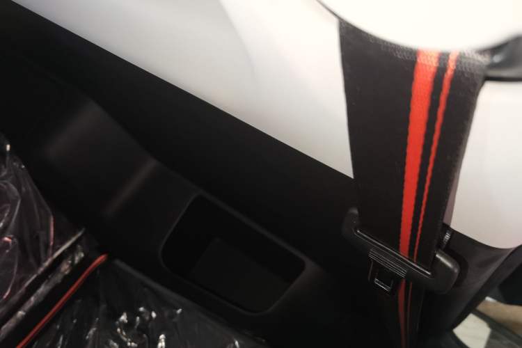 Used Chery New Energy Boundless Pro 2022 301km "WoW" Edition Lithium Iron Phosphate