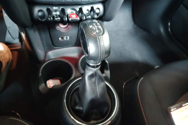 Used MINI MINI 2014 1.5T COOPER Fun