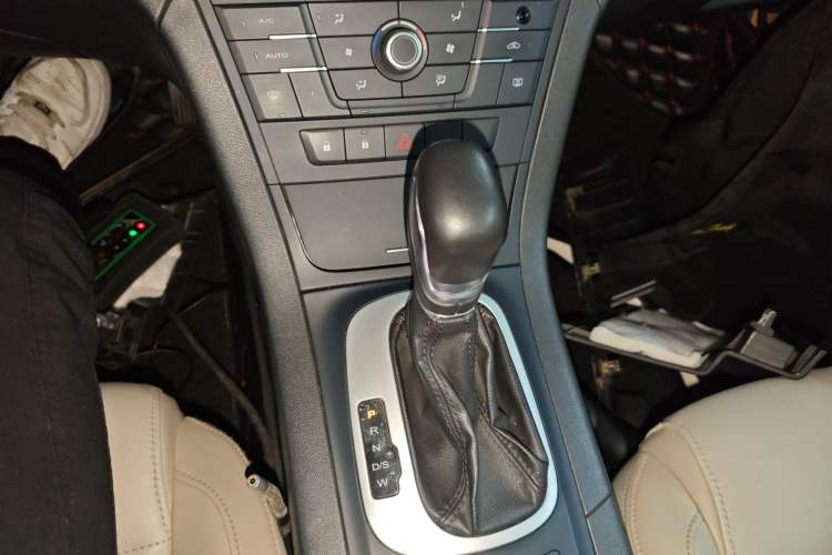 Used MG GS 2015 2.0TGI TST Luxury Edition