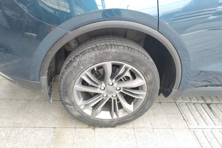 Used Geely Auto Jiajie 2022 1.8TD DCT Platinum Luxury Edition Right Rear Wheel Hub