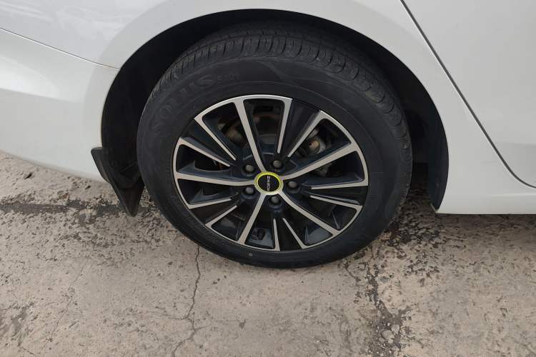 Used Roewe i5 2021 Revised Version 1.5L CVT Diamond Edition
