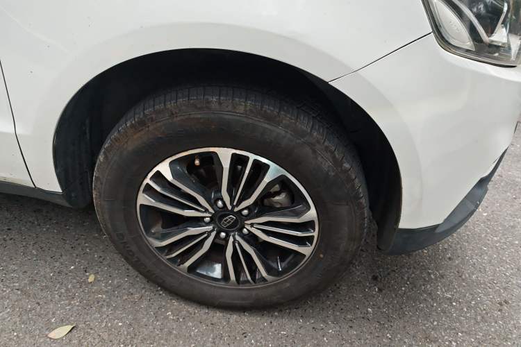 Used Geely Auto Vision X6 2016 1.3T CVT Flagship Model