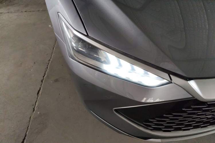 Used BYD Qin PLUS 2024 HONOR Edition DM-i 55KM Leading Model
