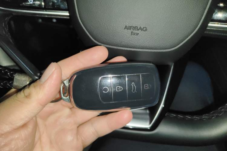 Used Chery Tiggo 8 PLUS 2024 Champion Edition 290TGDI DCT Passionate Version 7 Seats