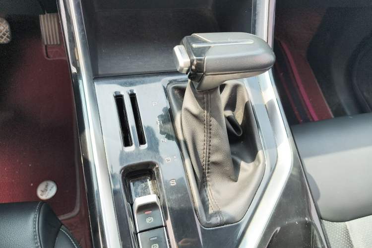 Used Wuling Asta 2021 1.5T CVT Starlight Edition
