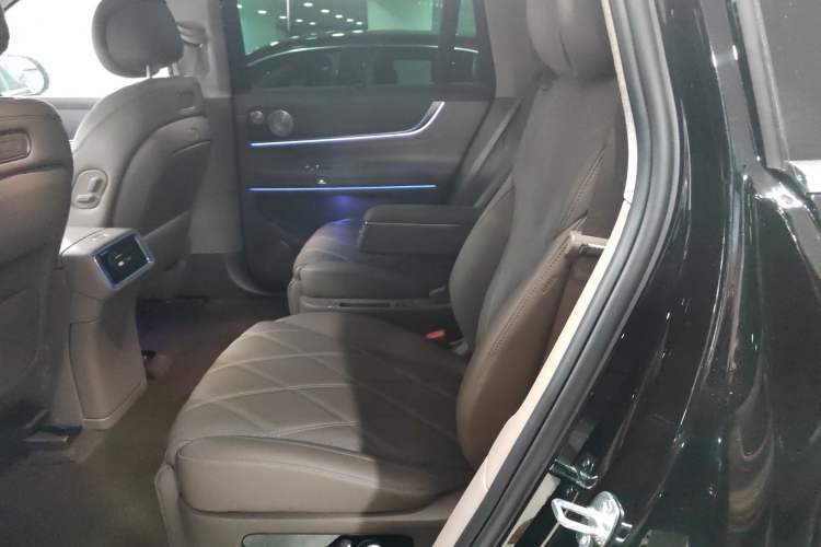 Used Hima AITO M9 2025 Extended-Range Ultra Version 52 kWh 6-Seater