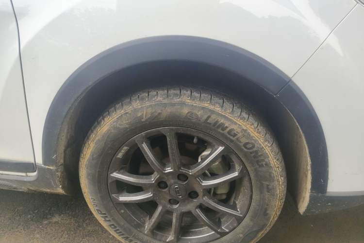 Used Geely Auto Vision X3 2021 PRO 1.5L CVT Deluxe Model
