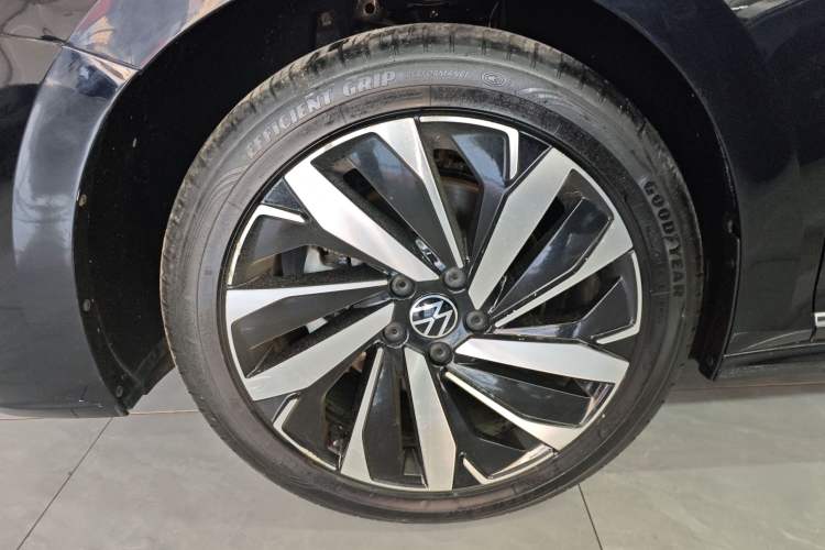 Used Volkswagen Passat 2023 330TSI Starry Elite Edition
