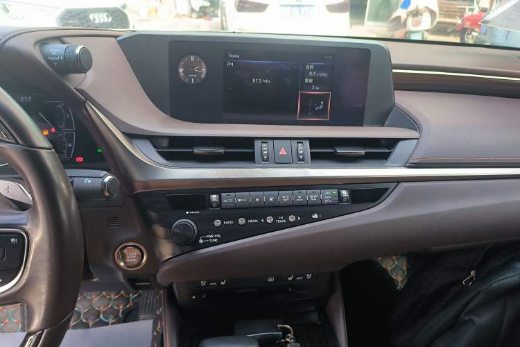 Used Lexus ES 2018 200 Luxury Edition China V Standard