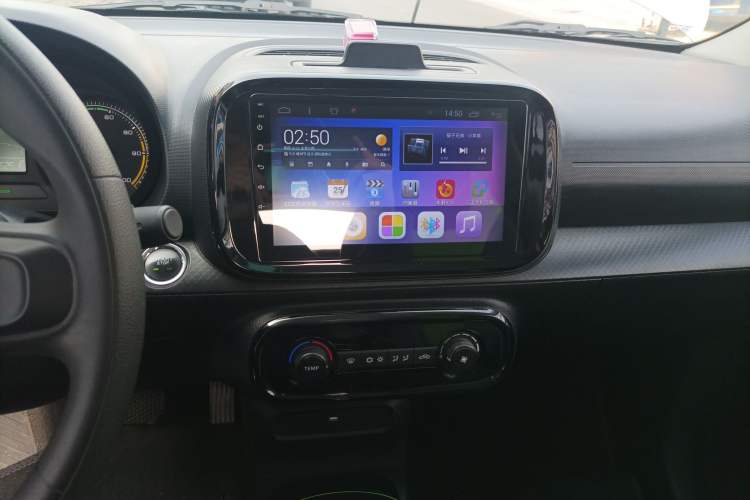 Used Roewe Clever 2021 302 km New Four-Seater Super-Efficient Version
