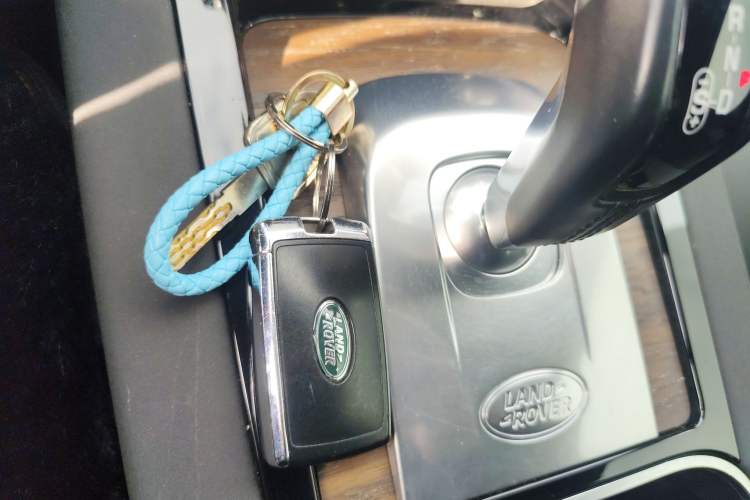 Used Land Rover Discovery Sport New Energy 2021 P300e Performance Tech Edition