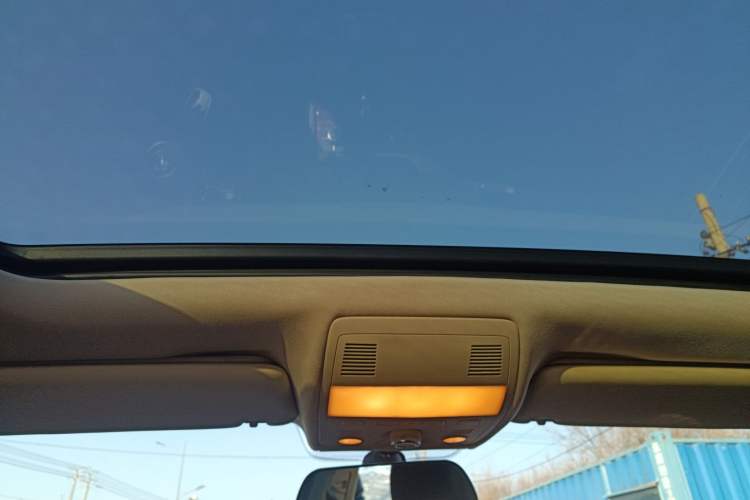 Used Volkswagen Touareg 2011 3.0 TSI Comfort Version