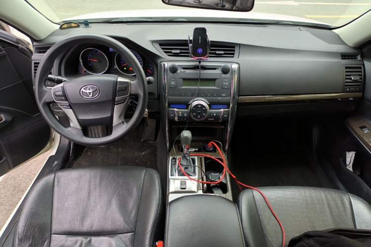 Used Toyota Reiz 2013 2.5S Elite Edition Center Console