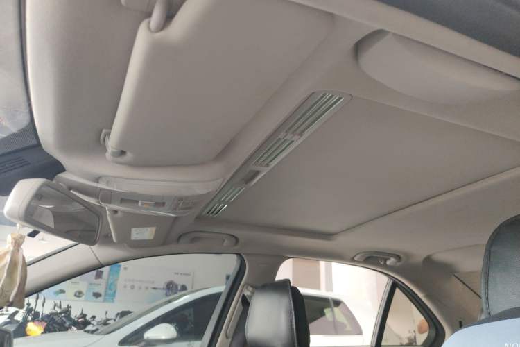 Used Mercedes-Benz C-Class 2013 C 180 Classic Grand Edition