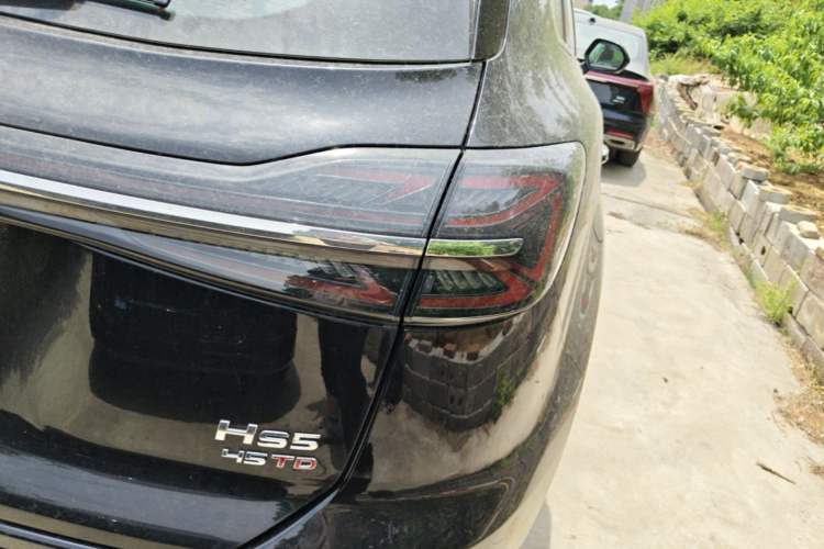 Used Hongqi HS5 2026 Model 2.0T Two-Wheel Drive Qi Xiang Pro Edition