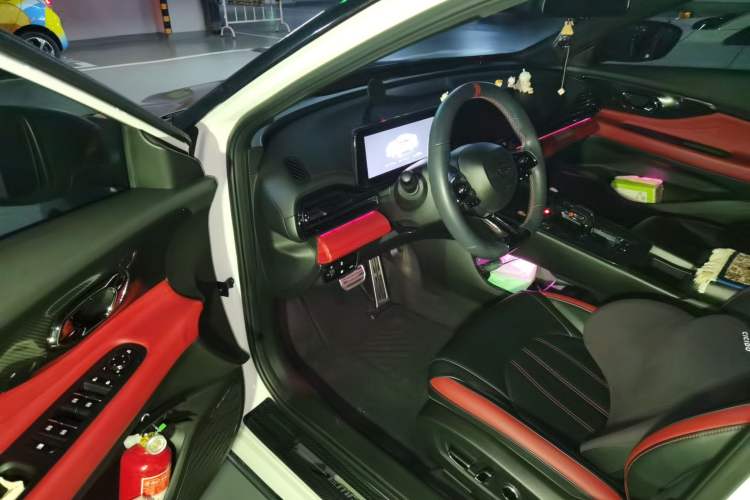 Used GAC Trumpchi EMPOW 2021 270T DCT J16 Version Driver Seat