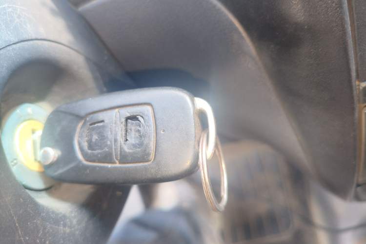 Used Baojun Lechi 2012 Revised 1.0L Manual P-TEC Standard Edition