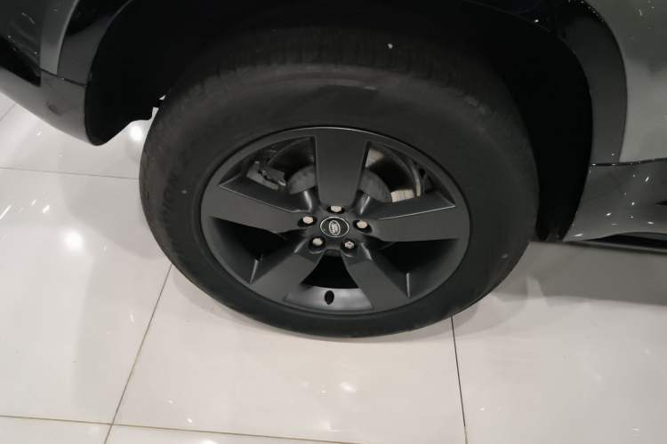 Used Land Rover Defender 2025 110 3.0T P400 – Dynamic HSE