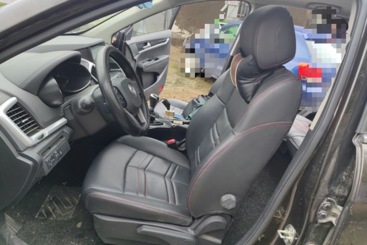 Used Dongfeng Aeolus AX7 2016 1.4T Manual Zhuyue Model
