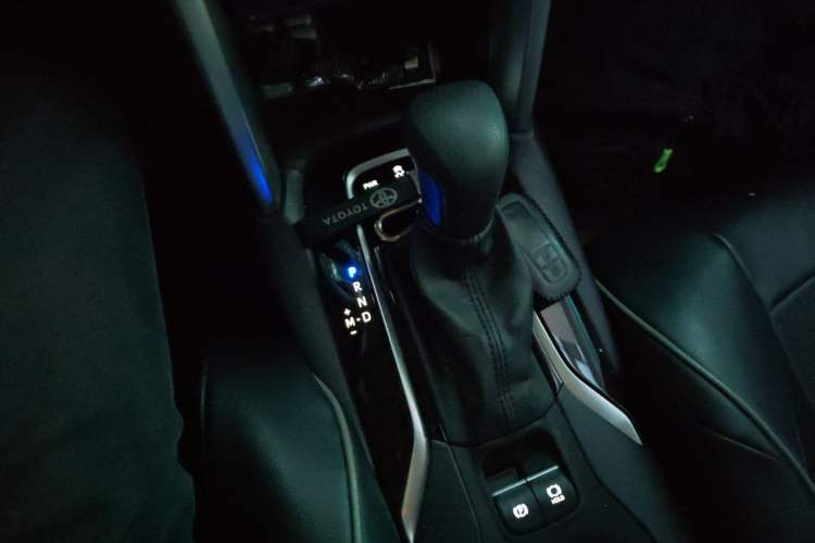 Used Toyota FRONTLANDER 2023 2.0L CVT Leading Edition