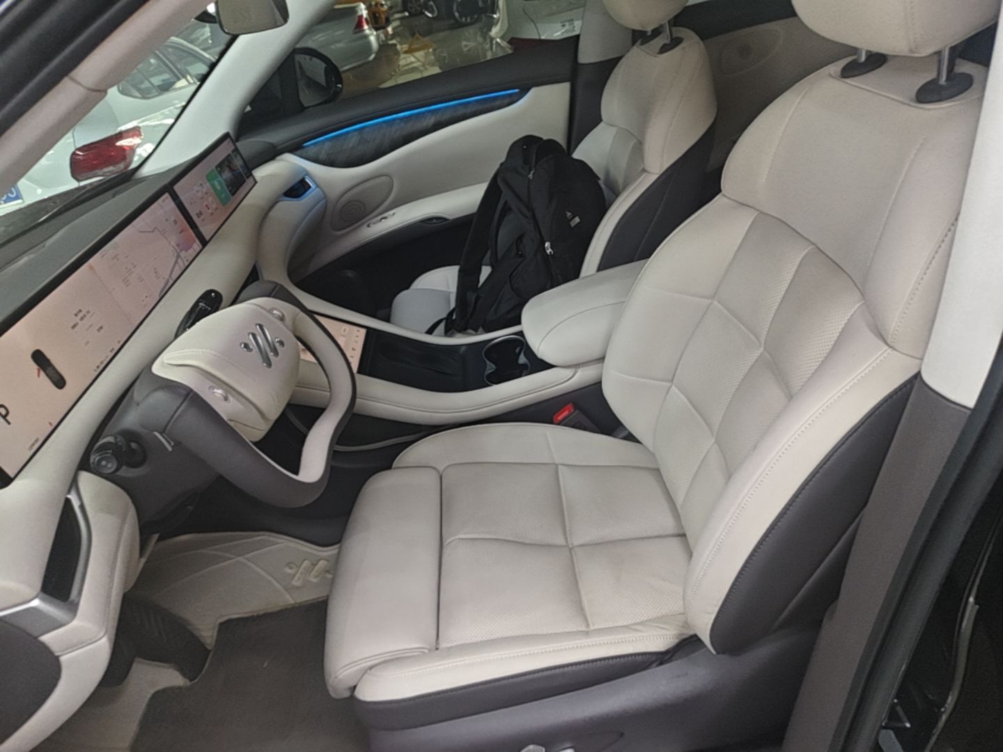 Interior delantero