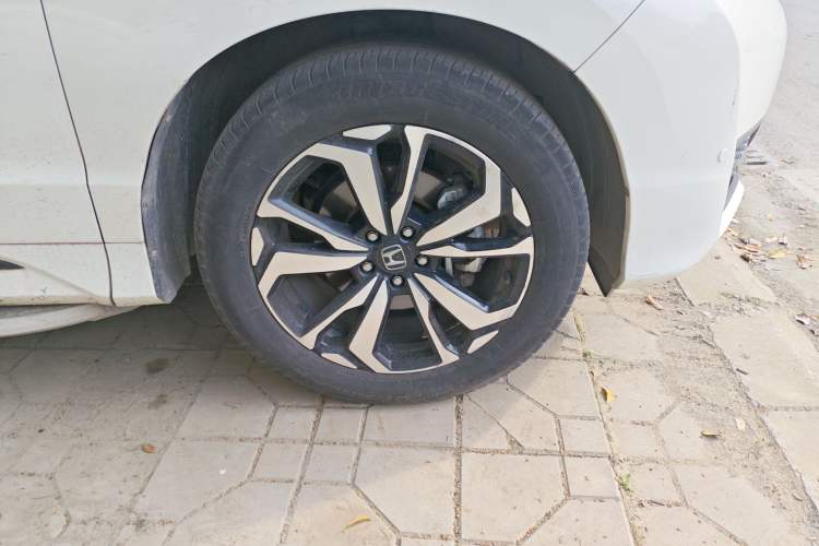 Used Honda UR-V 2017 240TURBO Two-Wheel Drive Classic Edition China V
