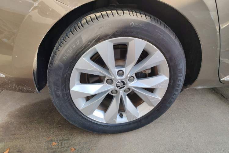 Used Skoda Superb 2016 TSI280 DSG Innovation Edition
