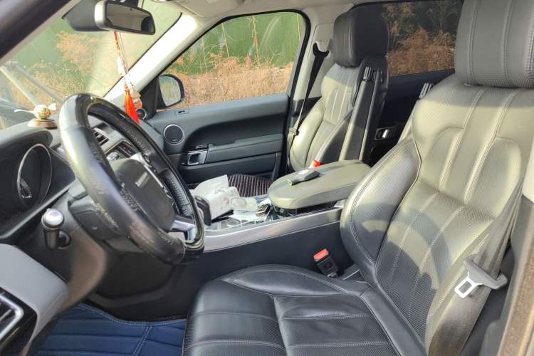 Used Land Rover Range Sport 2014 3.0 SC V6 HSE Left Front Seat